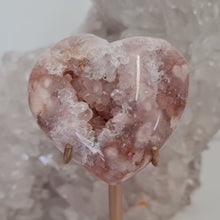 Load image into Gallery viewer, Pink Amethyst X Flower Agate Heart on Stand