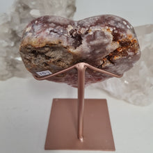 Load image into Gallery viewer, Pink Amethyst Heart with Stand