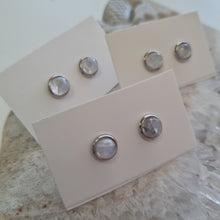 Load image into Gallery viewer, Moonstone Stud Ear-ring