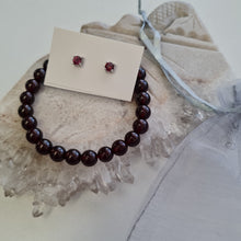 Load image into Gallery viewer, Garnet Bracelet and Stud Ear-ring Set
