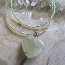 Load image into Gallery viewer, Prehnite Heart Bead Necklace