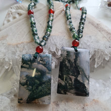Load image into Gallery viewer, Moss Agate Bead Necklace