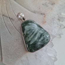 Load image into Gallery viewer, Seraphinite Sterling Silver Pendant