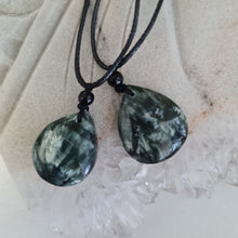 Load image into Gallery viewer, Seraphinite Necklace