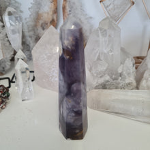 Load image into Gallery viewer, Purple Chalcedony Tower