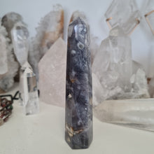 Load image into Gallery viewer, Purple Chalcedony Tower
