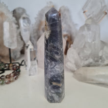 Load image into Gallery viewer, Purple Chalcedony Tower
