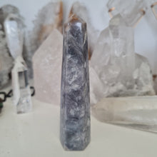Load image into Gallery viewer, Purple Chalcedony Tower