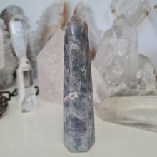 Load image into Gallery viewer, Purple Chalcedony Tower