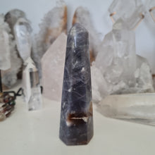 Load image into Gallery viewer, Purple Chalcedony Tower