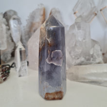 Load image into Gallery viewer, Purple Chalcedony Tower