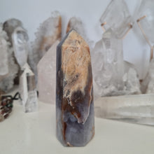 Load image into Gallery viewer, Purple Chalcedony Tower
