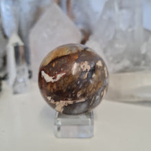 Load image into Gallery viewer, Purple Chalcedony Sphere