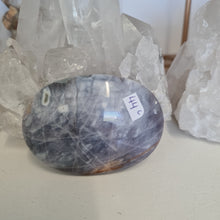 Load image into Gallery viewer, Purple Chalcedony Palmstone