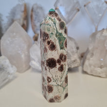 Load image into Gallery viewer, Flower Rhyolite Tower