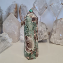 Load image into Gallery viewer, Flower Rhyolite Tower