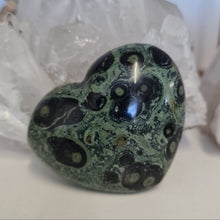 Load image into Gallery viewer, Kambaba Jasper Heart