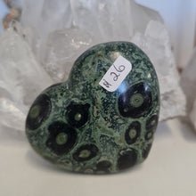 Load image into Gallery viewer, Kambaba Jasper Heart