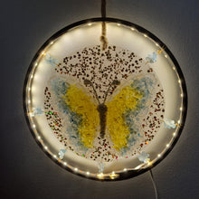 Load image into Gallery viewer, Crystal Chip Butterfly Light