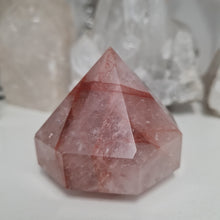 Load image into Gallery viewer, Fire Quartz Faceted Diamond