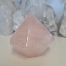 Load image into Gallery viewer, Rose Quartz Faceted Diamond