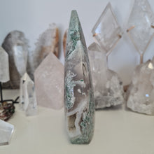 Load image into Gallery viewer, Moss Agate Flame