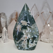 Load image into Gallery viewer, Moss Agate Flame