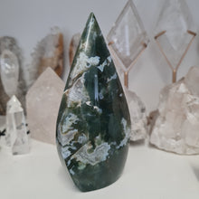 Load image into Gallery viewer, Moss Agate Flame
