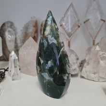 Load image into Gallery viewer, Moss Agate Flame