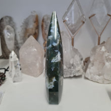 Load image into Gallery viewer, Moss Agate Flame