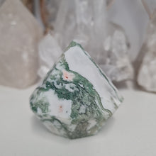 Load image into Gallery viewer, Moss Agate Faceted Diamond