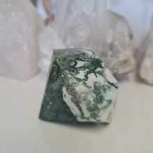 Load image into Gallery viewer, Moss Agate Faceted Diamond