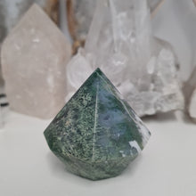 Load image into Gallery viewer, Moss Agate Faceted Diamond
