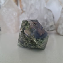 Load image into Gallery viewer, Moss Agate Faceted Diamond