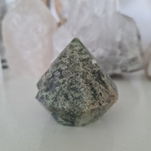 Load image into Gallery viewer, Moss Agate Faceted Diamond