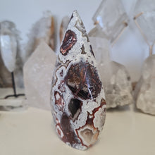 Load image into Gallery viewer, Mexican Crazy Lace Agate Flame
