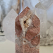 Load image into Gallery viewer, Pink Agate Tower