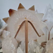 Load image into Gallery viewer, Druzy Agate Sun on Stand