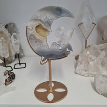 Load image into Gallery viewer, Druzy Agate Crescent Moon Fairy on Stand