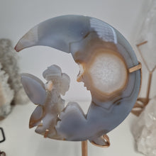 Load image into Gallery viewer, Druzy Agate Crescent Moon Fairy on Stand