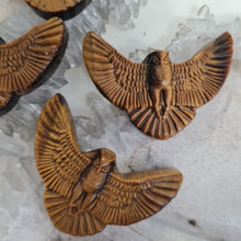 Load image into Gallery viewer, Tiger's Eye Eagle