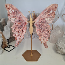 Load image into Gallery viewer, Pink Lace Agate Butterfly Wings