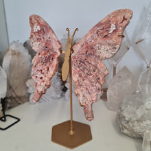 Load image into Gallery viewer, Pink Lace Agate Butterfly Wings