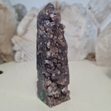 Load image into Gallery viewer, Grape Agate Tower