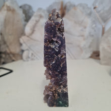 Load image into Gallery viewer, Grape Agate Tower