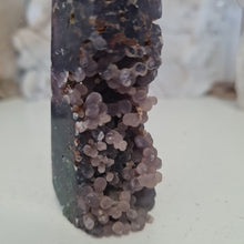 Load image into Gallery viewer, Grape Agate Tower