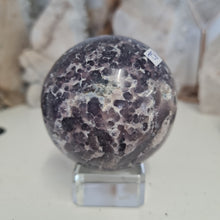 Load image into Gallery viewer, Grape Agate Sphere
