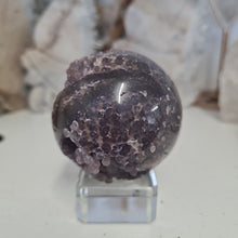 Load image into Gallery viewer, Grape Agate Sphere