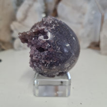 Load image into Gallery viewer, Grape Agate Sphere