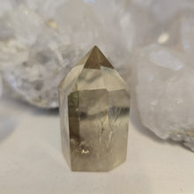 Load image into Gallery viewer, Citrine Point - Rainbows